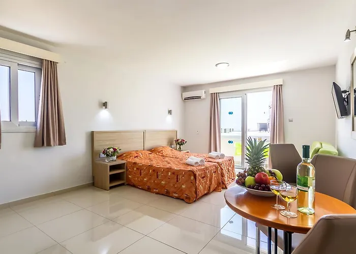 Paul Marie Aparthotel 4*