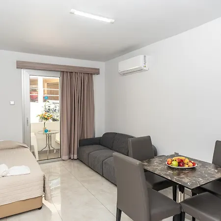 Apart Otel Paul Marie Aya Napa