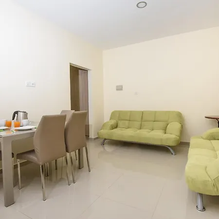 Paul Marie 4* Ajía Nápa